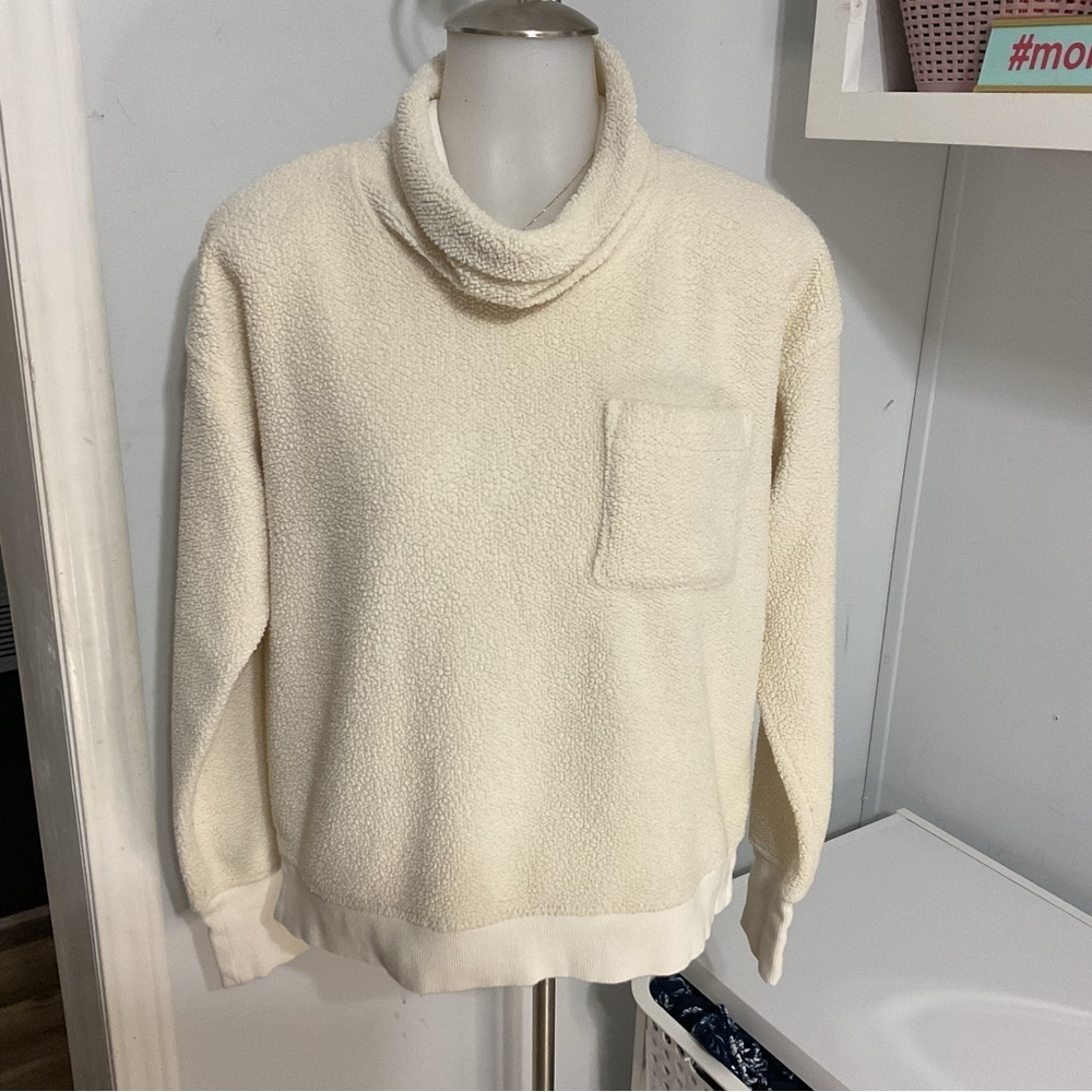 Vineyard Vines Beige Sherpa Sweater Size S
